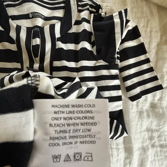 Women’s Coolibar Oceanside Tunic Black and White Striped Dress Sz M - Picture 7 of 10